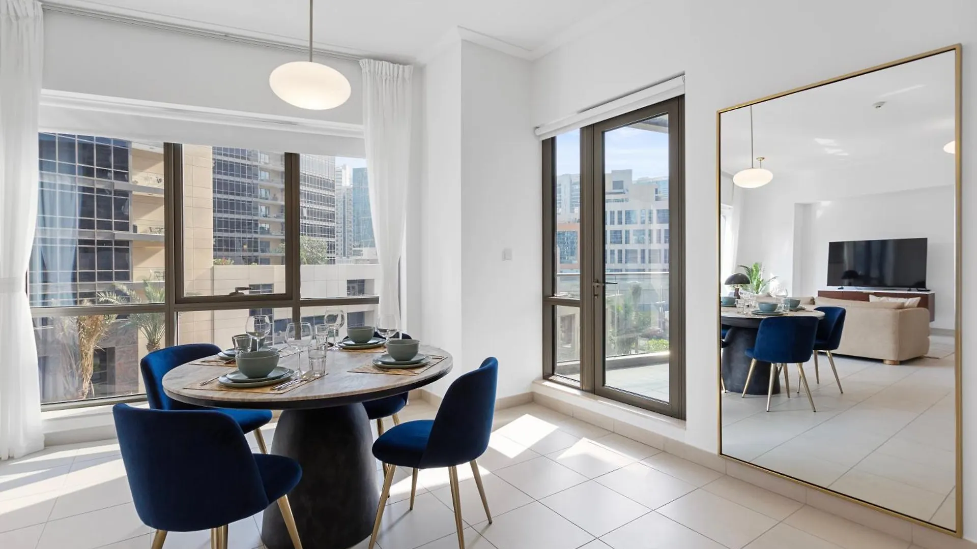 Apartment Exquisite Centrally Located 1Br In Downtown Dubai