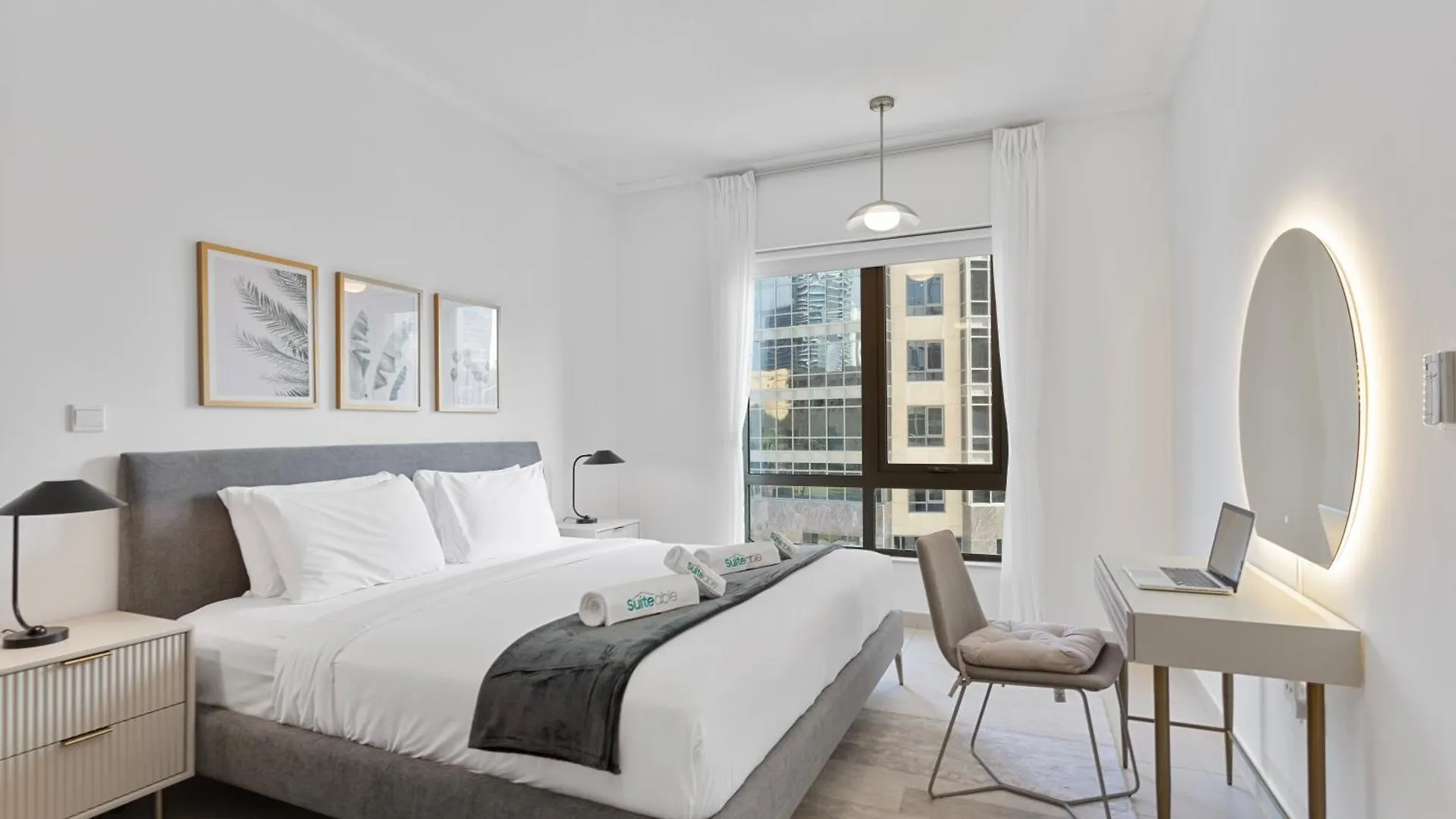 Exquisite Centrally Located 1Br In Downtown Dubai United Arab Emirates